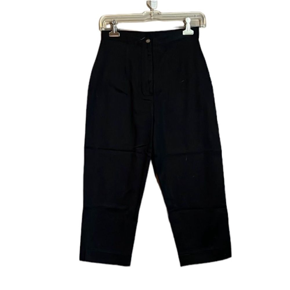 3 for $30! Charter club high rise black capris